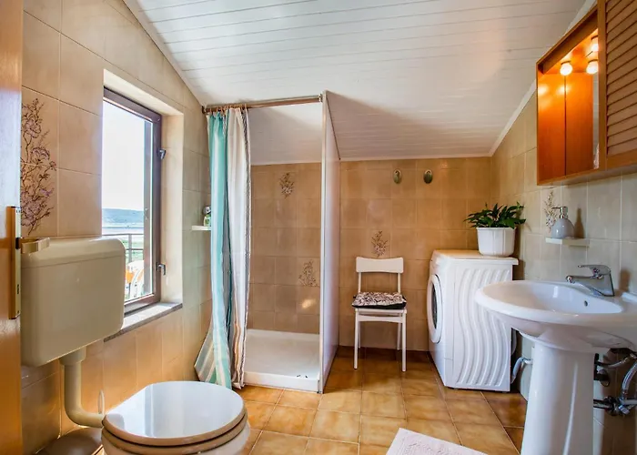 Апартаменты 2 Bedroom Cozy In *